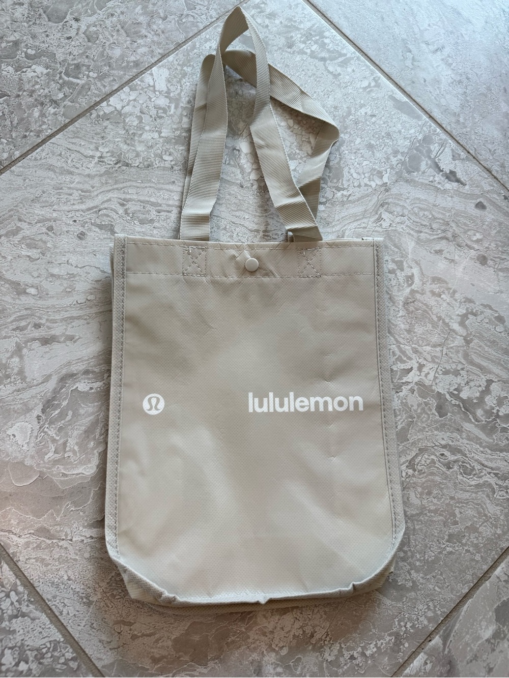 NWT lululemon Beige Tote with White Logo, Small